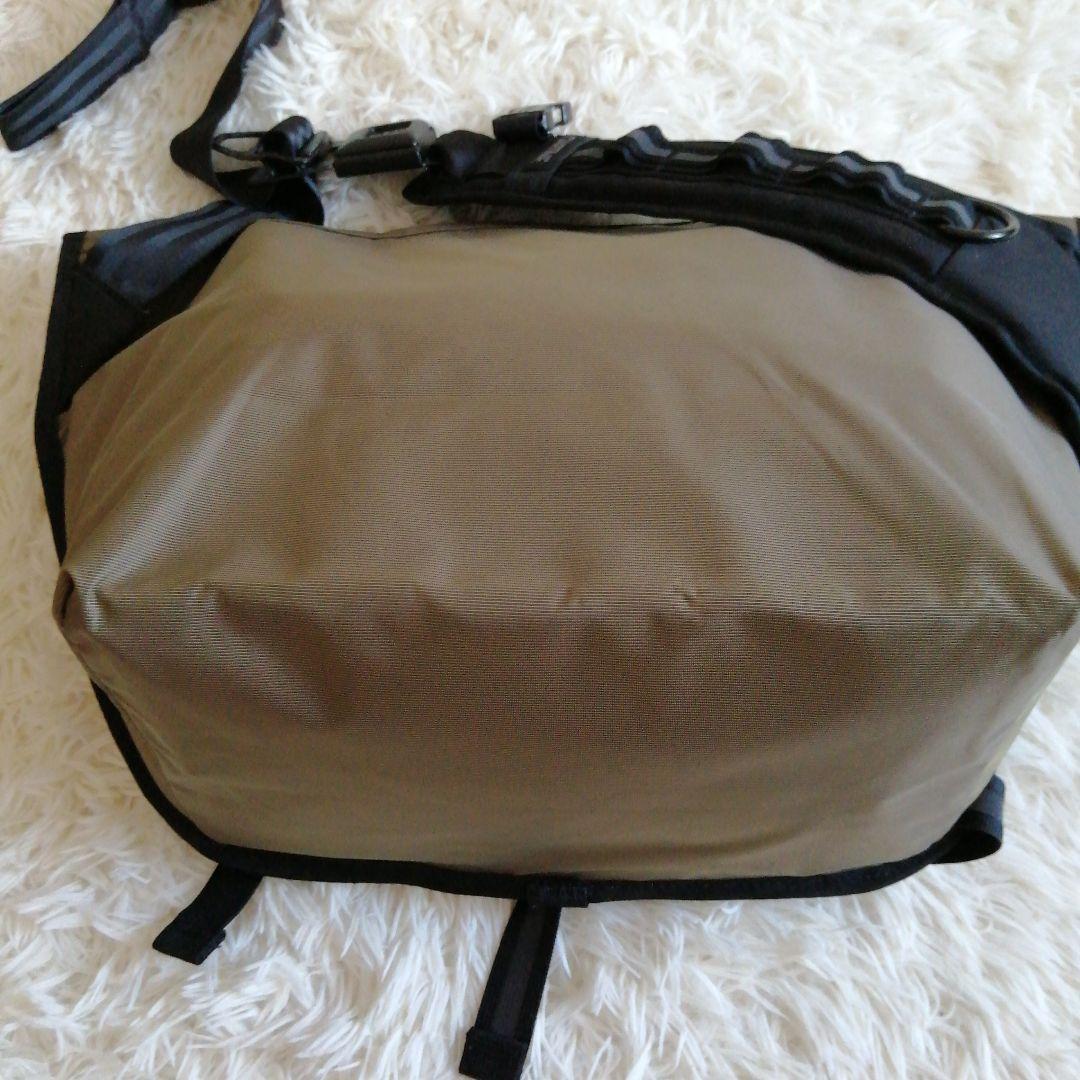 【未使用級】CHROMEメッセンジャーバッグ　ショルダーバッグ