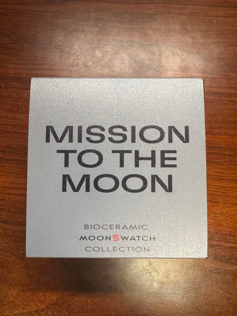 オメガ　スウォッチ　MISSION TO THE MOON