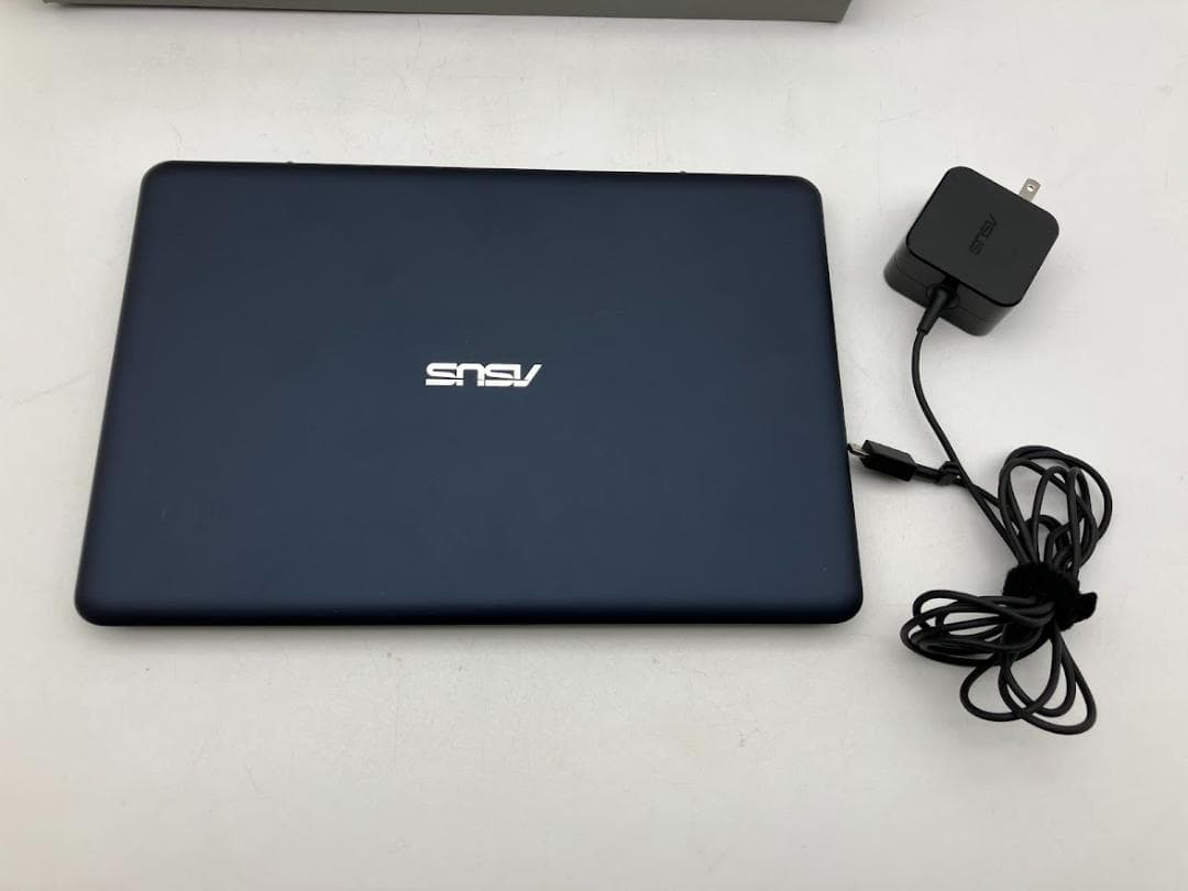 ASUS ノートパソコン ACアダプター付き