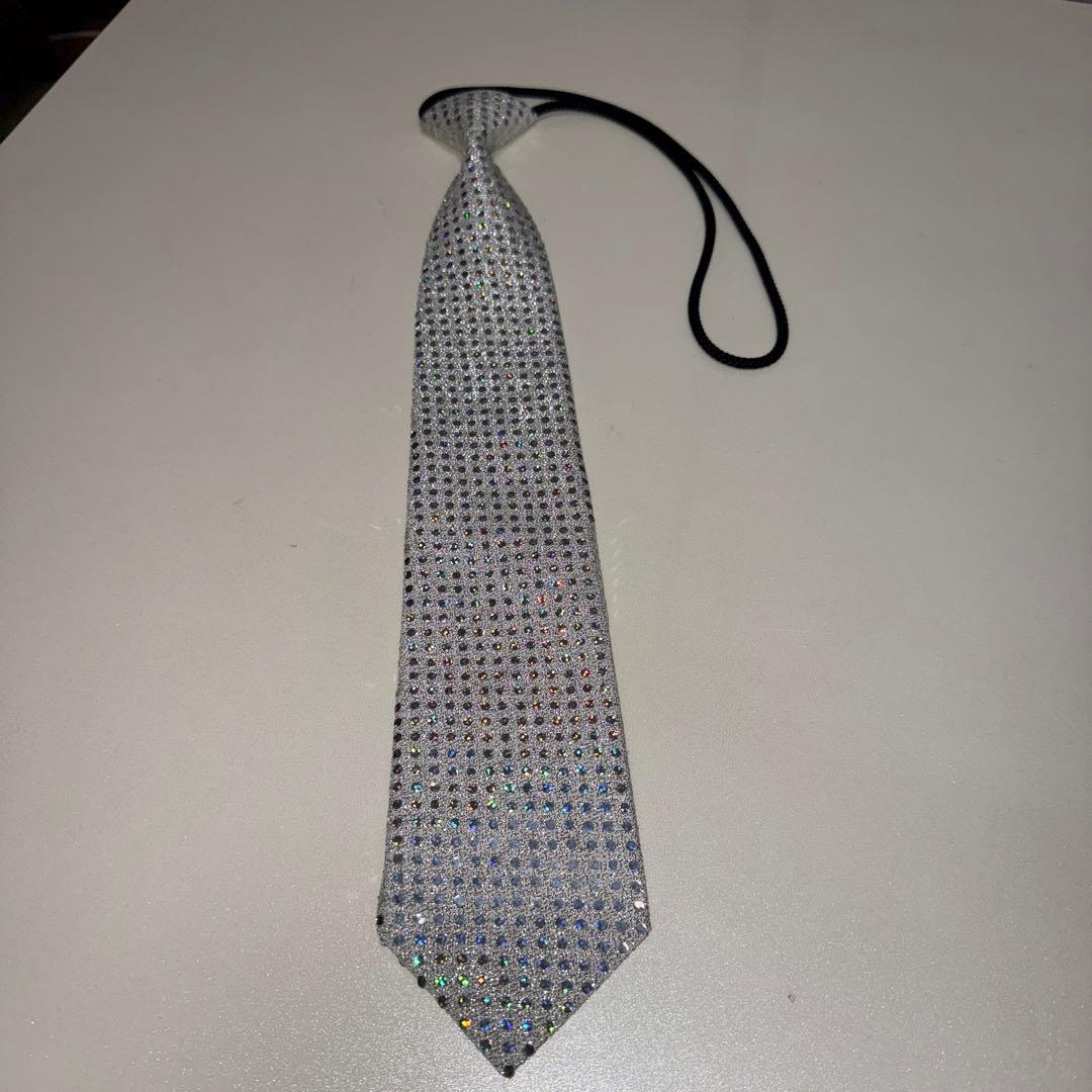 ステージ衣装3点セット。(ジャケット、シャツ、ネクタイ)