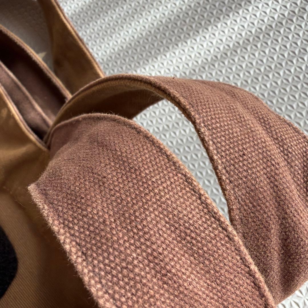 グラニフ　ジョジョの奇妙な冒険コラボトートバッグ　ショルダーバッグ　イギー　犬