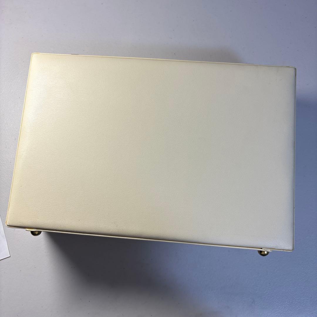 ヴェーネレ ウィングスV 吉丸美枝子 美顔器　中古品