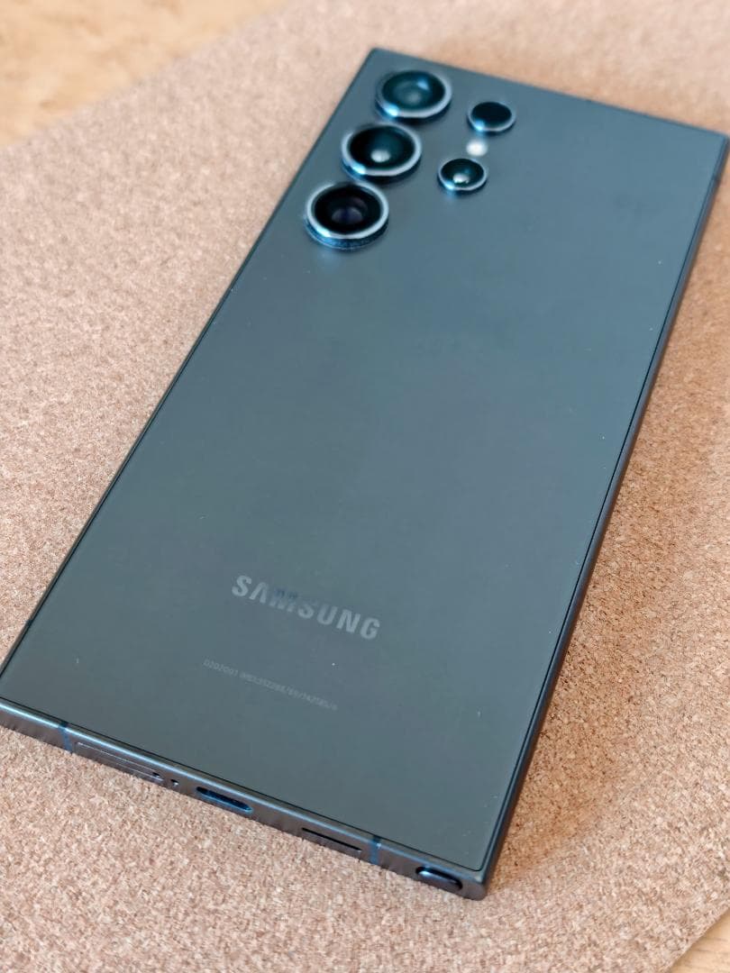 【極美品】Galaxy S24 Ultra 12GB/512GB SIMフリー