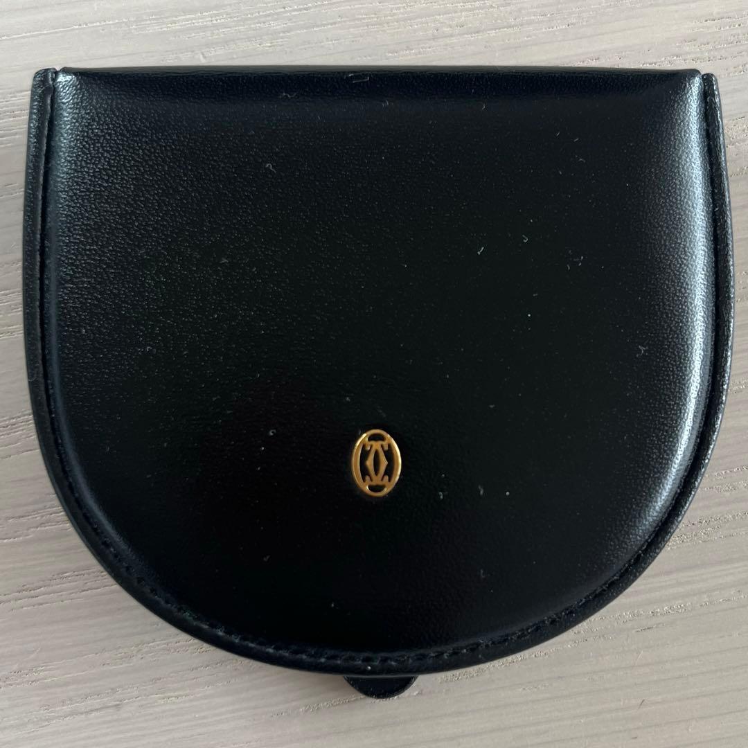美品✨カルティエ　ケース　馬蹄型　マストライン　黒　パシャドゥ　レザー