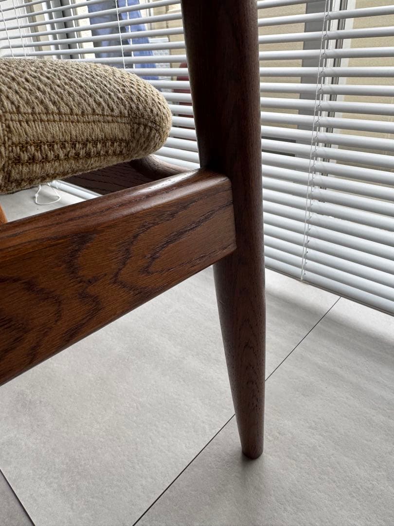 ミッドセンチュリー 木製 椅子 チェック柄