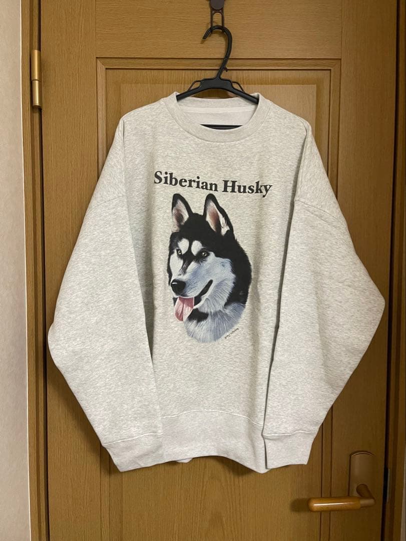 『Eveさん着用』gray Dog face printed ハスキー　同サイズ