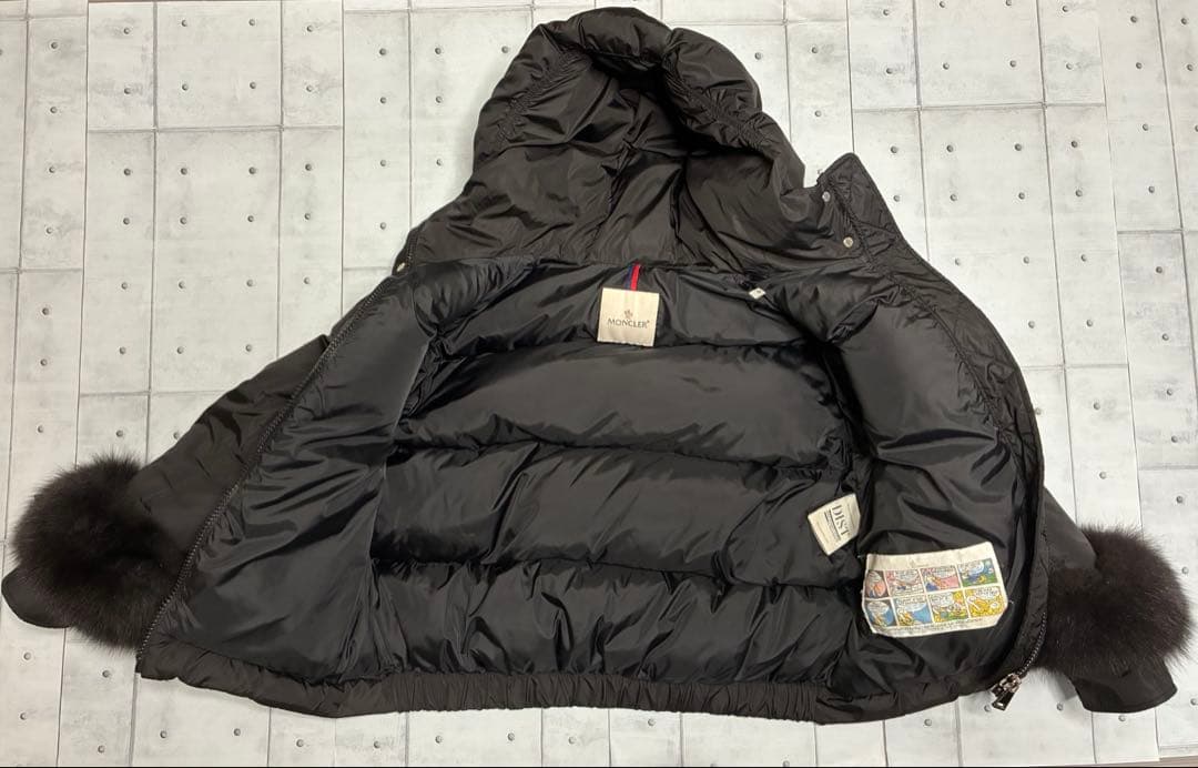 モンクレール EFFRAIE エフレ ファー付ダウン 黒 正規品