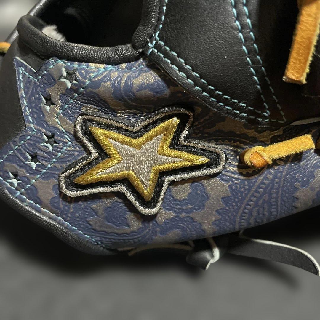 硬式野球グローブ ローンスター硬式グローブ黒と青のデザイン