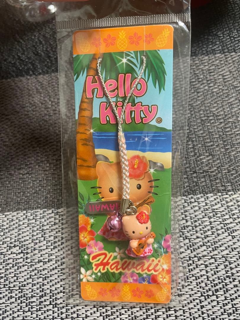 【激レア】ハワイ限定 ウクレレ 日焼けキティ ストラップ