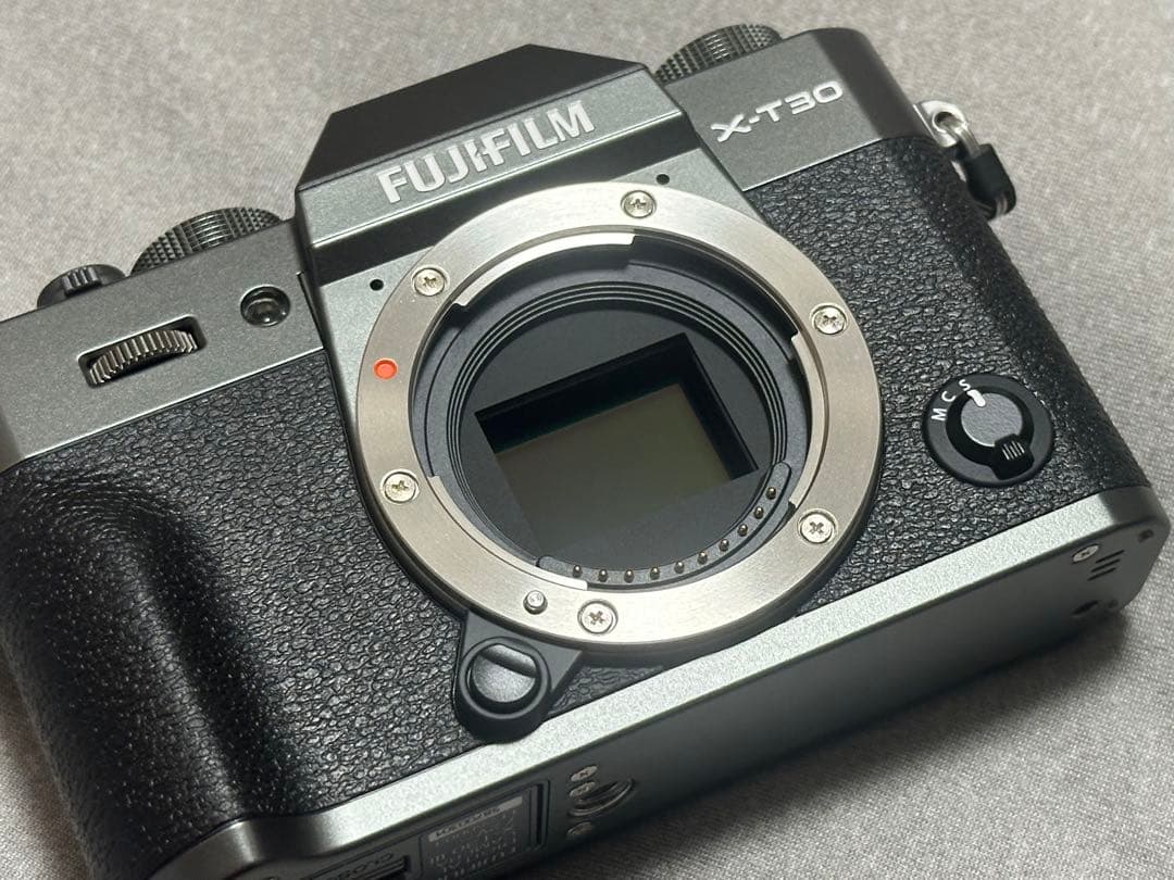 FUJIFILM X−T30Ⅲ ボディ(チャコールシルバー)