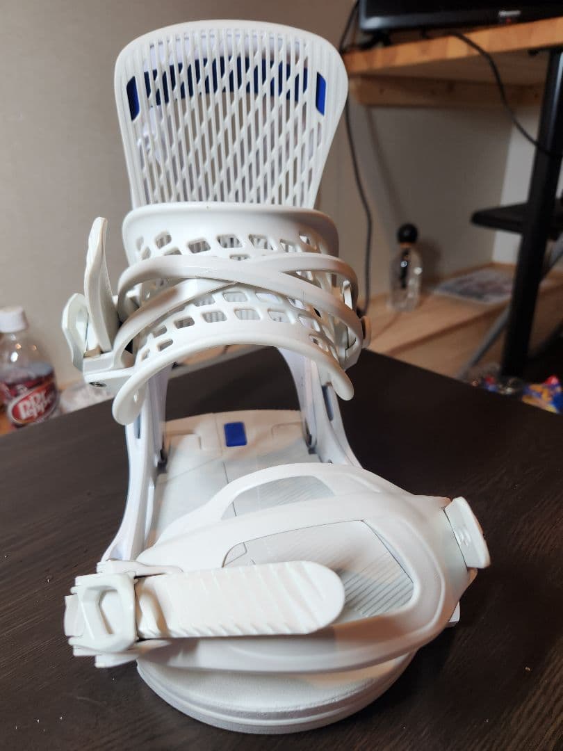 バートン　ジェネシス