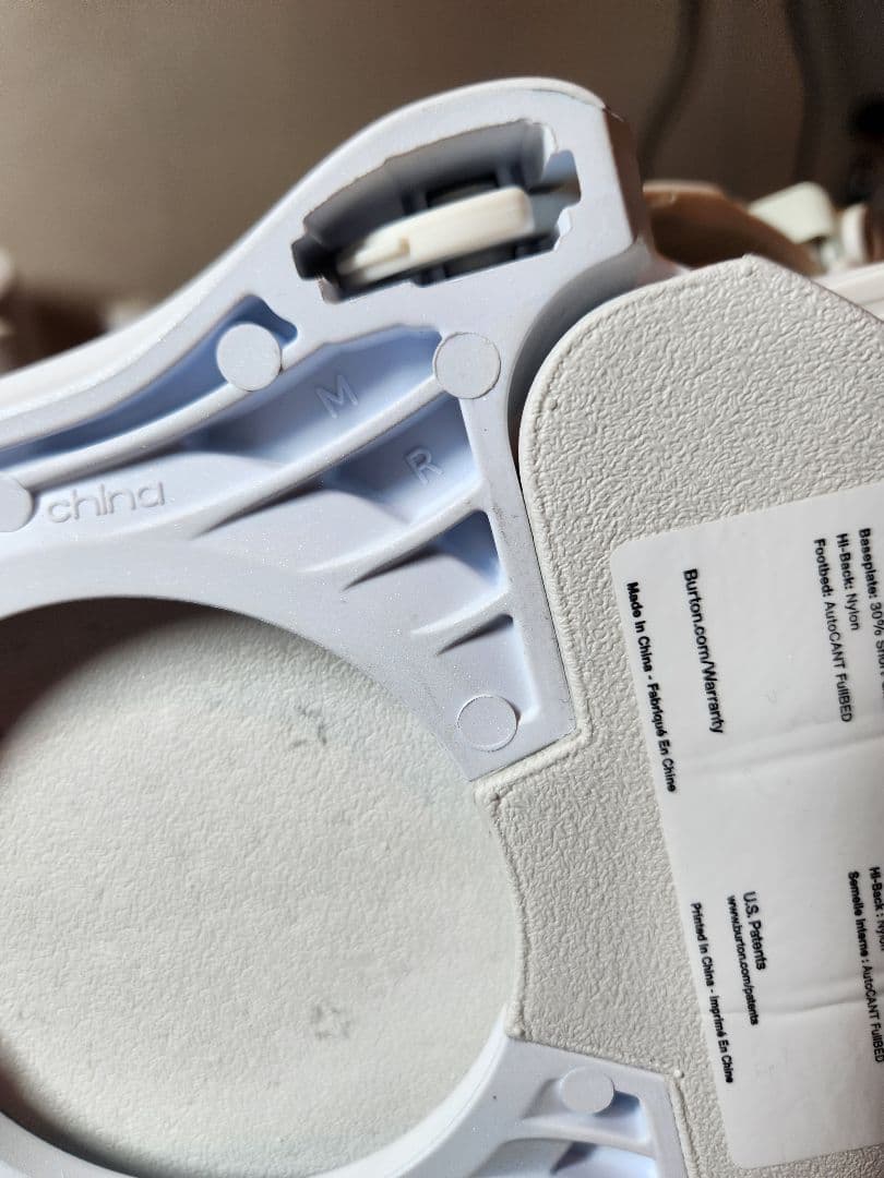 バートン　ジェネシス