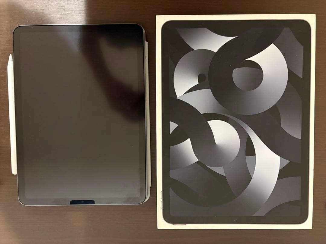 iPad Air (第5世代) スペースグレー 64GB