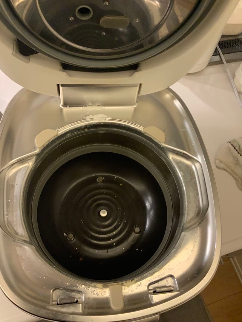 パパ　タイガー圧力IH炊飯ジャー　JPL-A100 ホワイトご褒美炊き