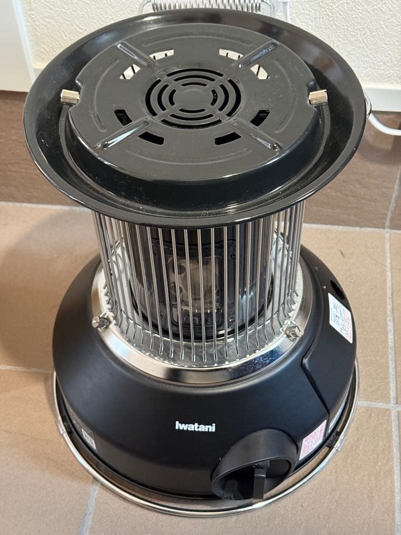 美品 カセットガスストーブ マル暖 イワタニ キャンプ アウトドア