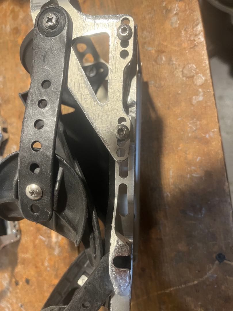 Spark binding surge small スパークビンディング　サージ