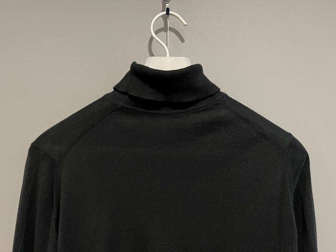 JOHN SMEDLEY ジョンスメドレー タートルネック M ブラック