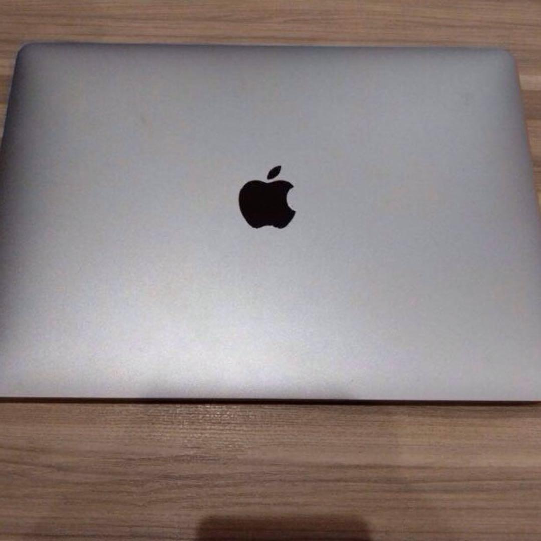 MacBookAir 8GB 256GB スペースグレー