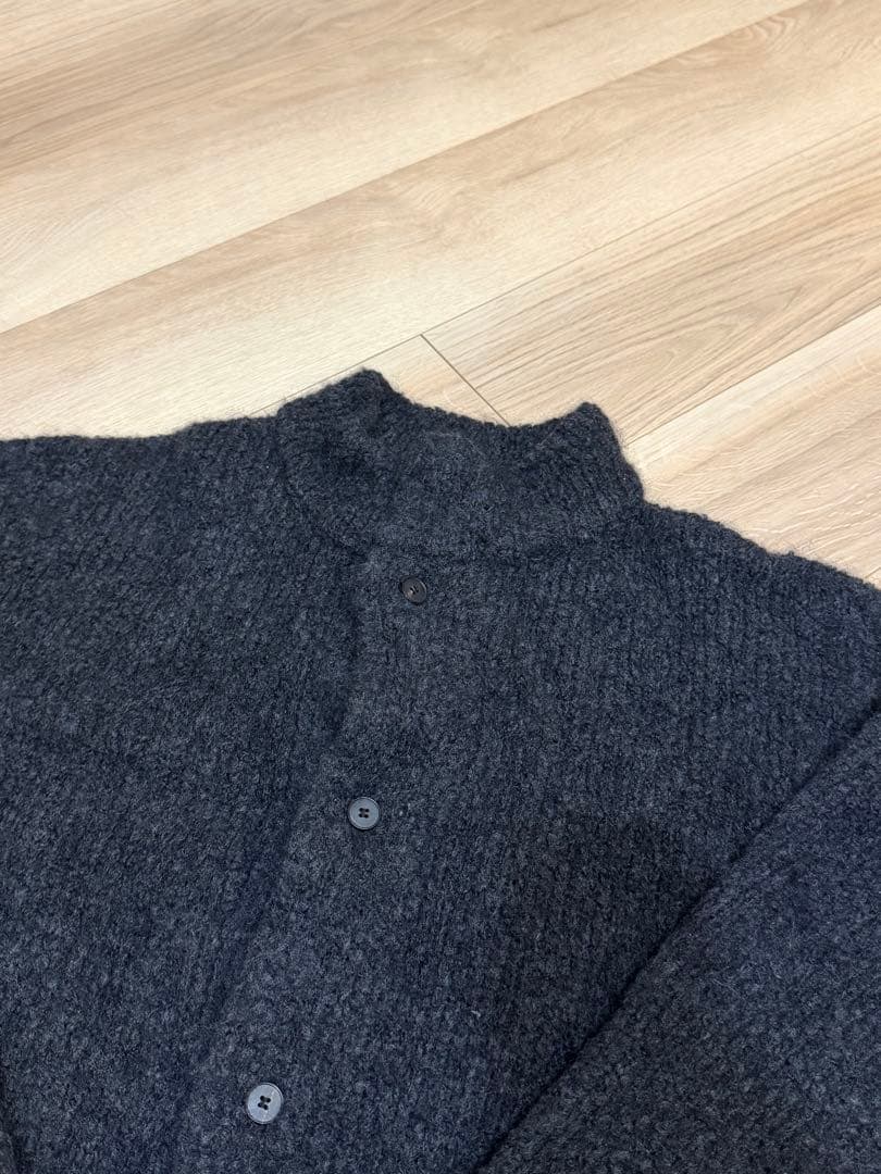 ATON ベビーアルパカモックネックカーディガン グレー