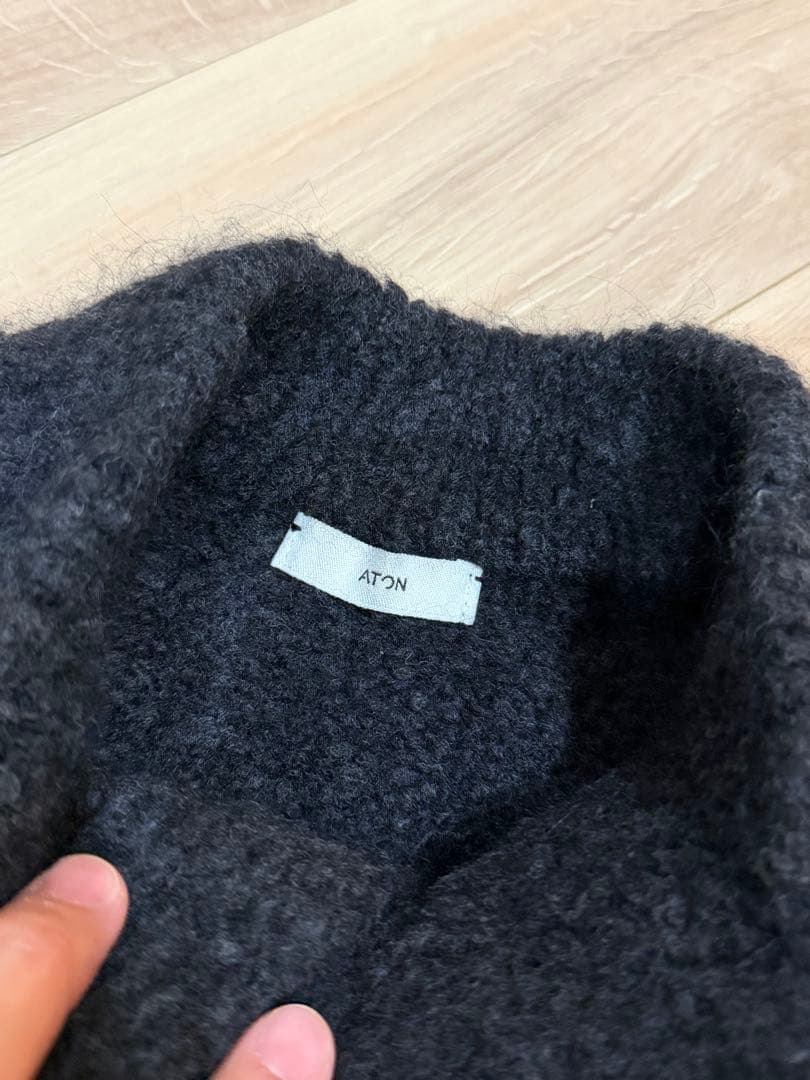 ATON ベビーアルパカモックネックカーディガン グレー