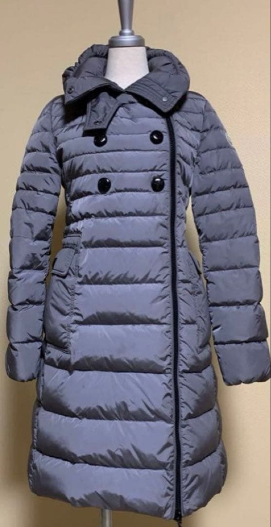 MONCLER グレー ダウンジャケット ロング丈　サイズ00