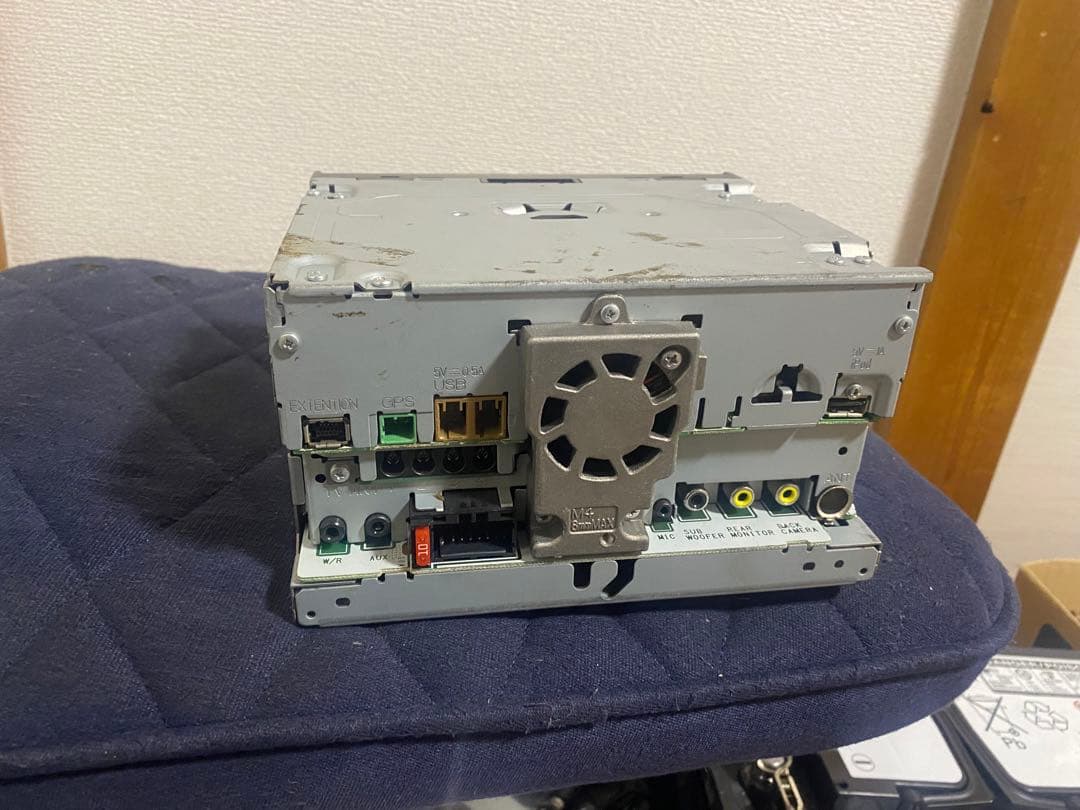 カーナビ carrozzeria AVIC-RZ07