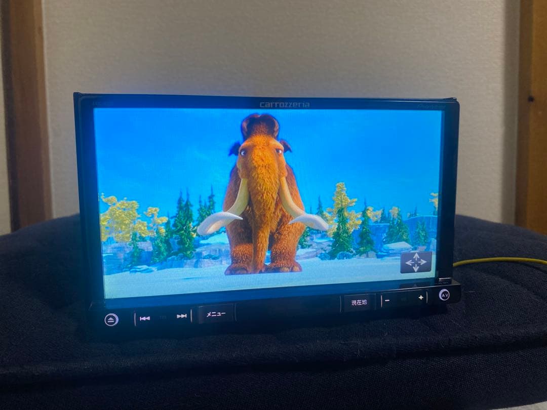 カーナビ carrozzeria AVIC-RZ07