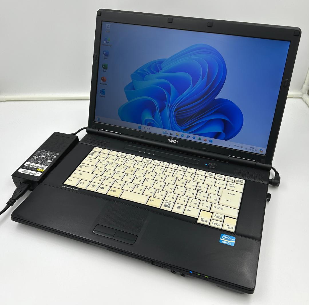 ノートパソコン windows11 オフィス付き core i5 A561/C
