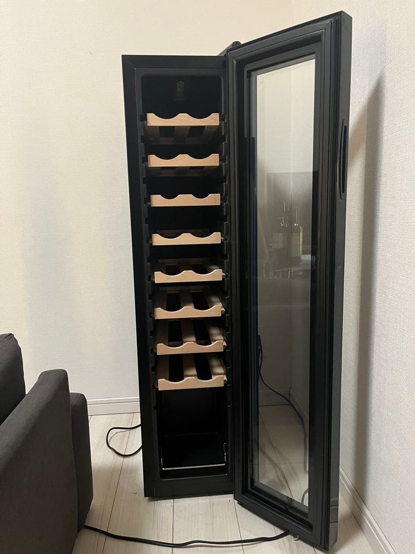 Besson ワインセラー18本収納