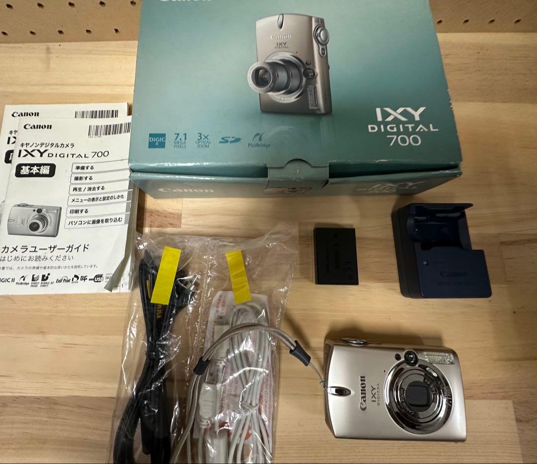 完動品) Canon IXY DIGITAL 700 コンパクトデジタルカメラ