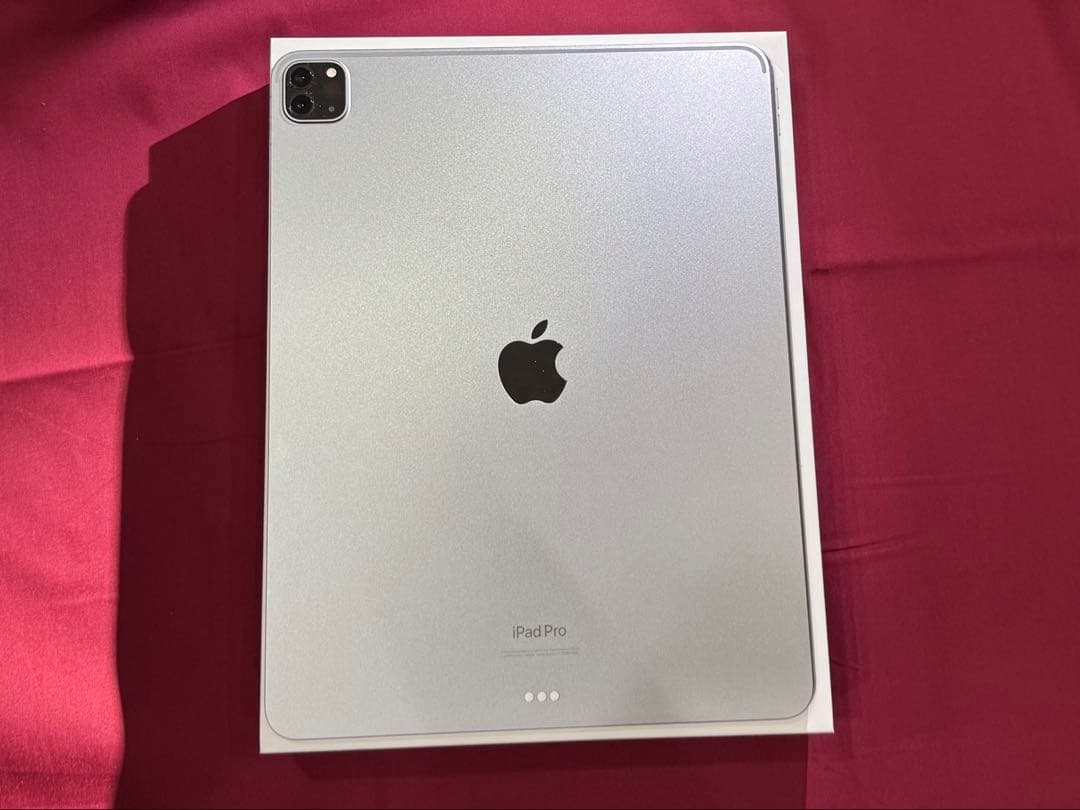 iPadPro12.9インチ(第6世代)1TB Wi-Fi クリアケース付き