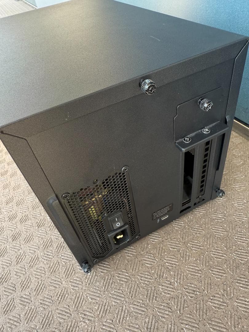 その他 Sonnet eGFX Breakaway Box 550