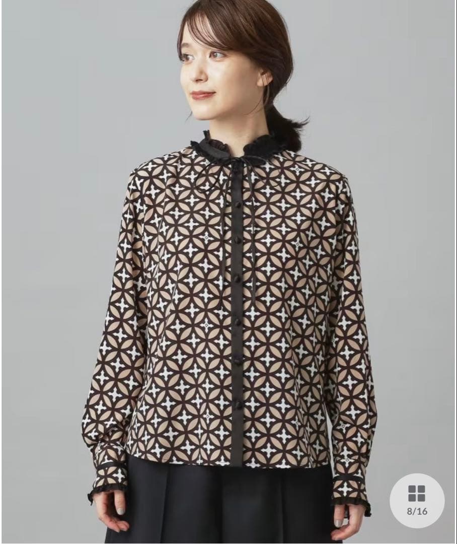 新品・未使用　モデル美香×ドレステリアコラボレーションブラウス