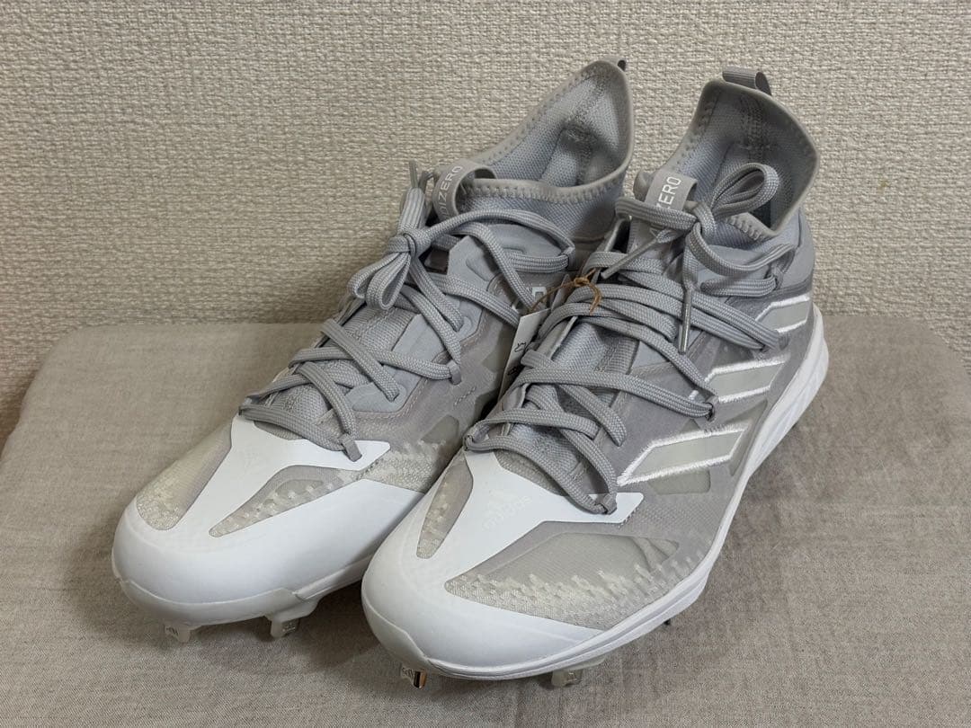 【日本未発売】 adidas 海外モデル スパイク グレー 27cm ④