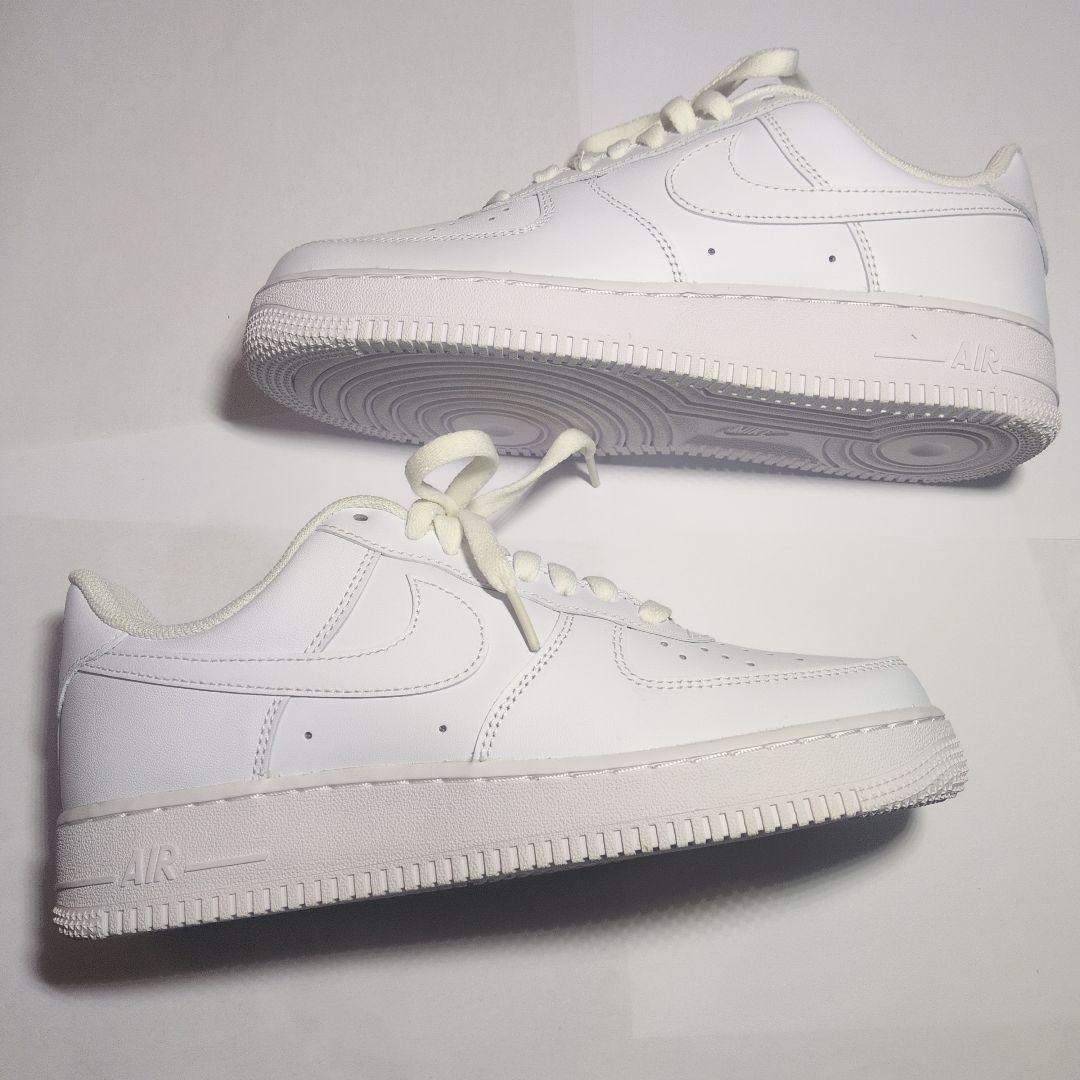 Nike Air Force 1 Low '07 White 未使用新品