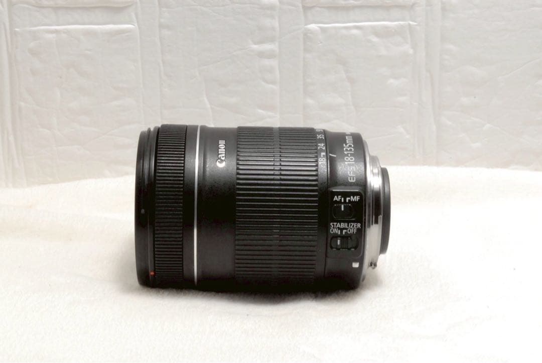 ⭐美品⭐EF-S 18-135mm F3.5-5.6 IS キャノン