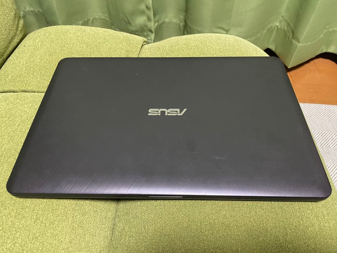 即日発送　ASUS S551LB ノートPC 15.6インチ