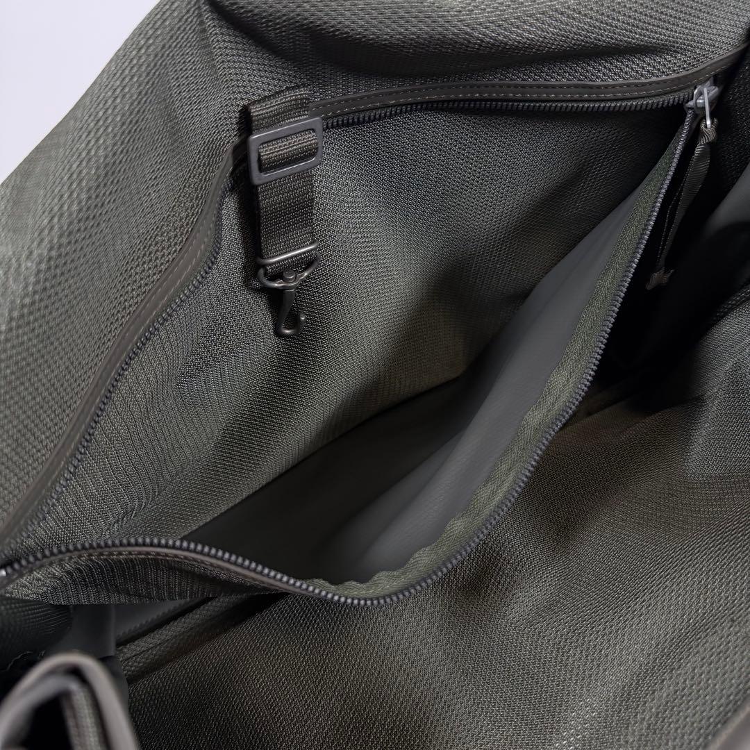 【極美品】ラゲッジレーベル　メッセンジャーバッグ　ニューライナー　青バッテン