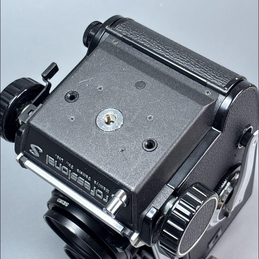 mamiya マミヤ　C330s 80mm F2.8 二眼フィルムカメラ