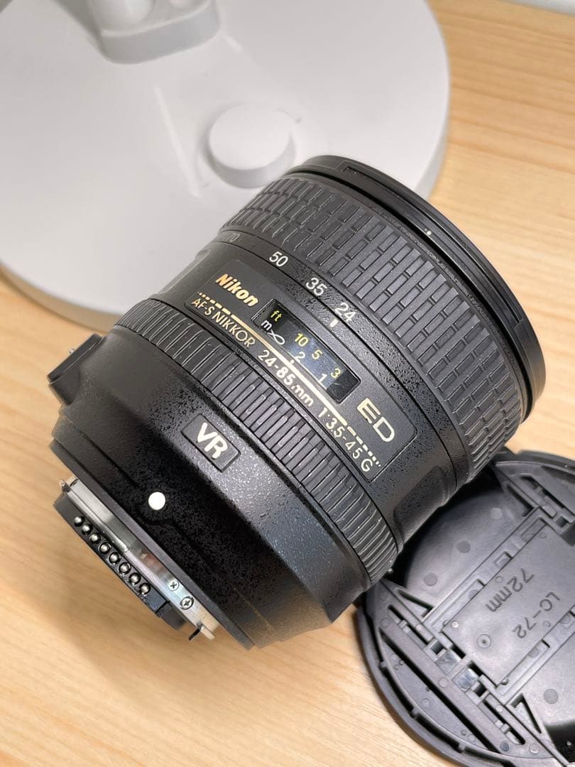 Nikon AF-S 24-85mm 3.5-4.5 G ED VR レンズ