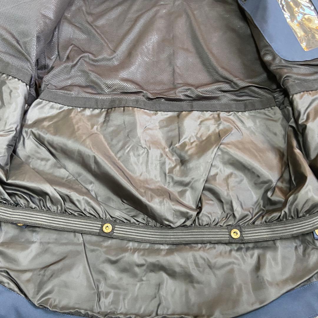 新品・未使用⭐️WACON ワコン　スノボウェア　スキーウェア　上下セット　L