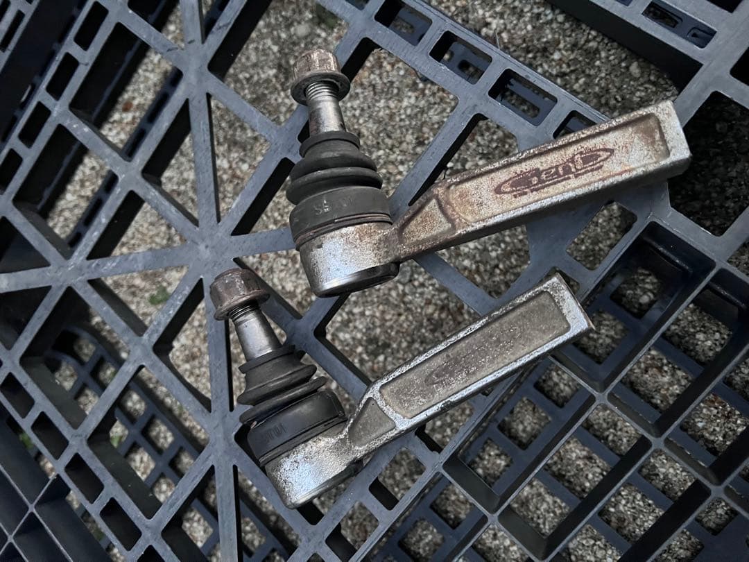 玄武　ハイエース　タイロッドエンド