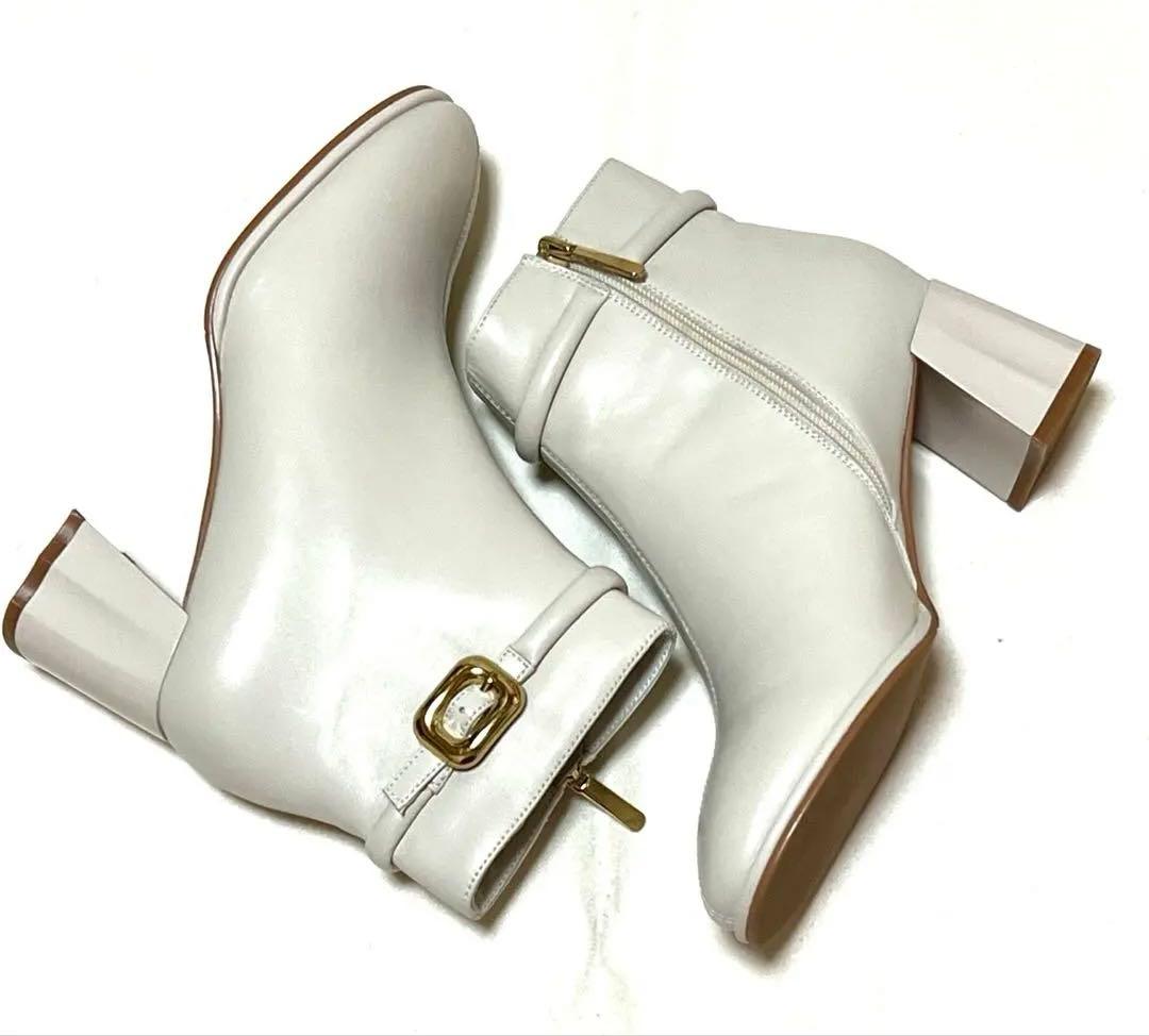 ☆新品未使用☆本革 ショートブーツ 牛革 アイボリー レディース23.5cm