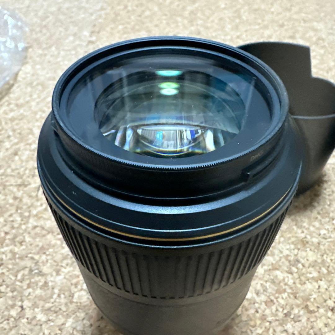 Nikon AF-S MICRO NIKKOR 105ｍｍ f/2.8G VR