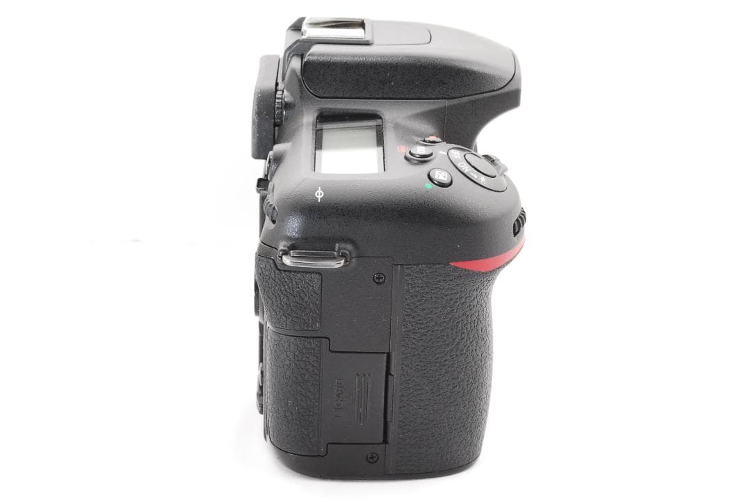 Nikon D7500 シングルレンズセット 一眼レフカメラ 近～中望遠レンズ♪