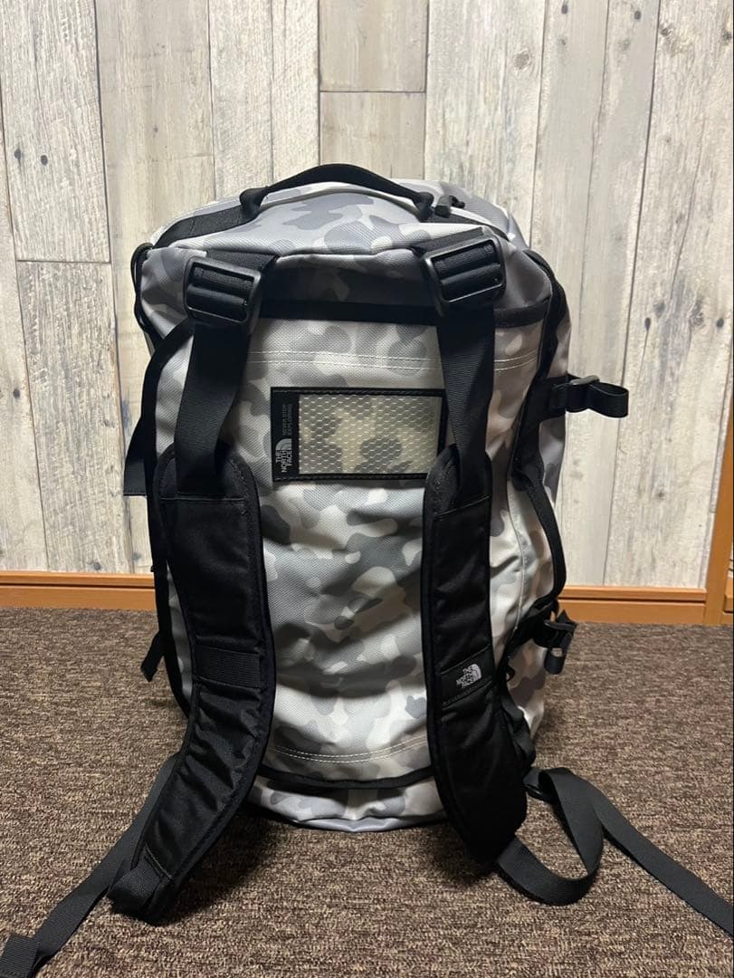 THE NORTH FACE ボストンバッグ グレー・カモフラージュ