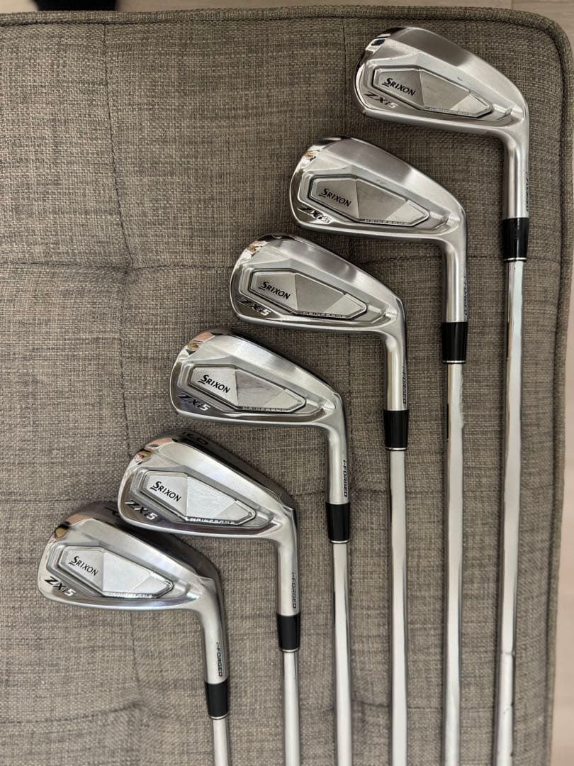 スリクソン ZXi5 アイアン 5-P 6本 MODUS3 115 S