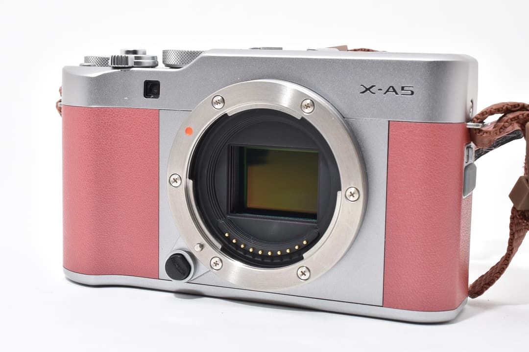 ■極上品■ 富士フィルム X-A5 ピンク #D049