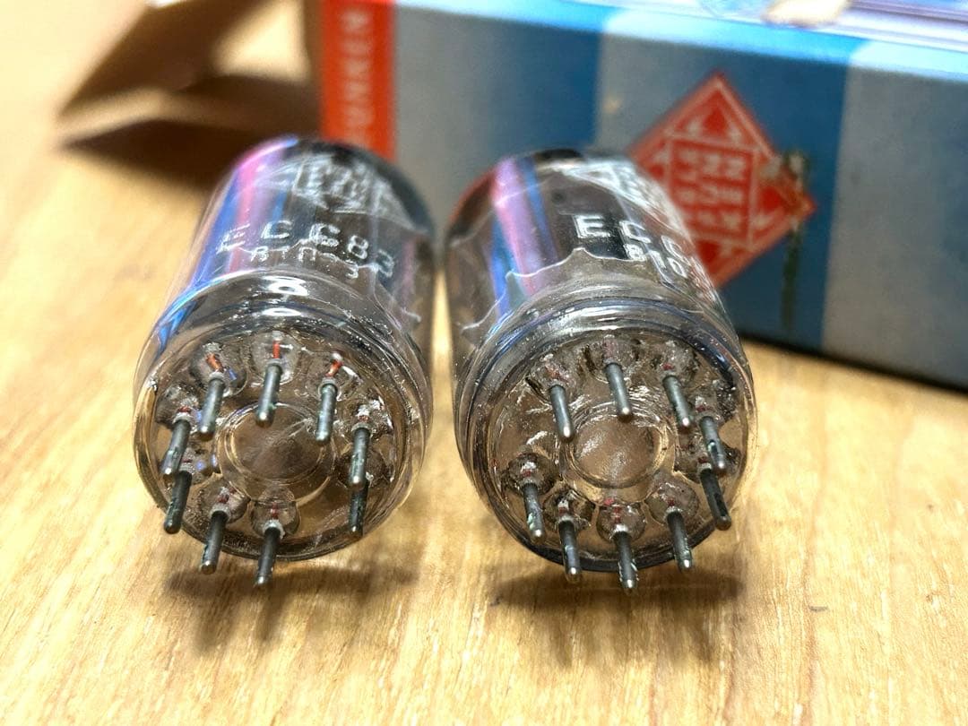テレフンケン ECC83 / 12AX7 真空管 2本セット