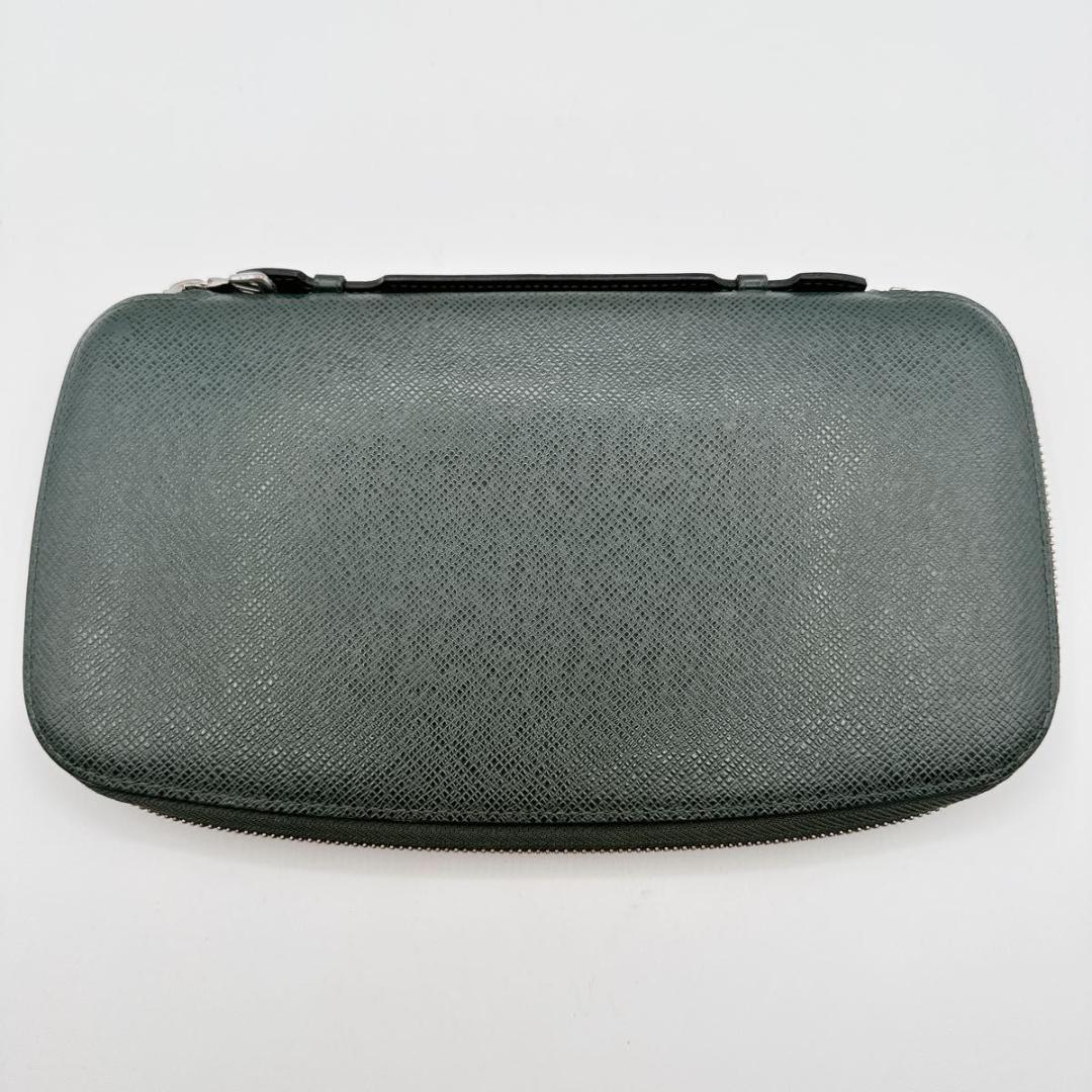 ルイヴィトン タイガ オーガナイザー アトール トラベルケース 長財布 ジッピー